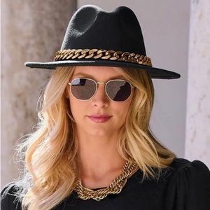 Boston Proper Black gold chain detail felt fedora hat. Size OS Never worn